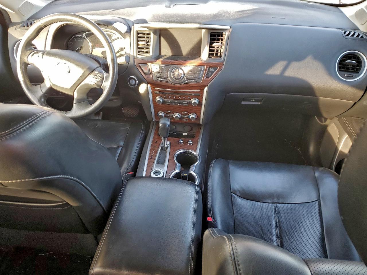 2017 NISSAN PATHFINDER S photo 8