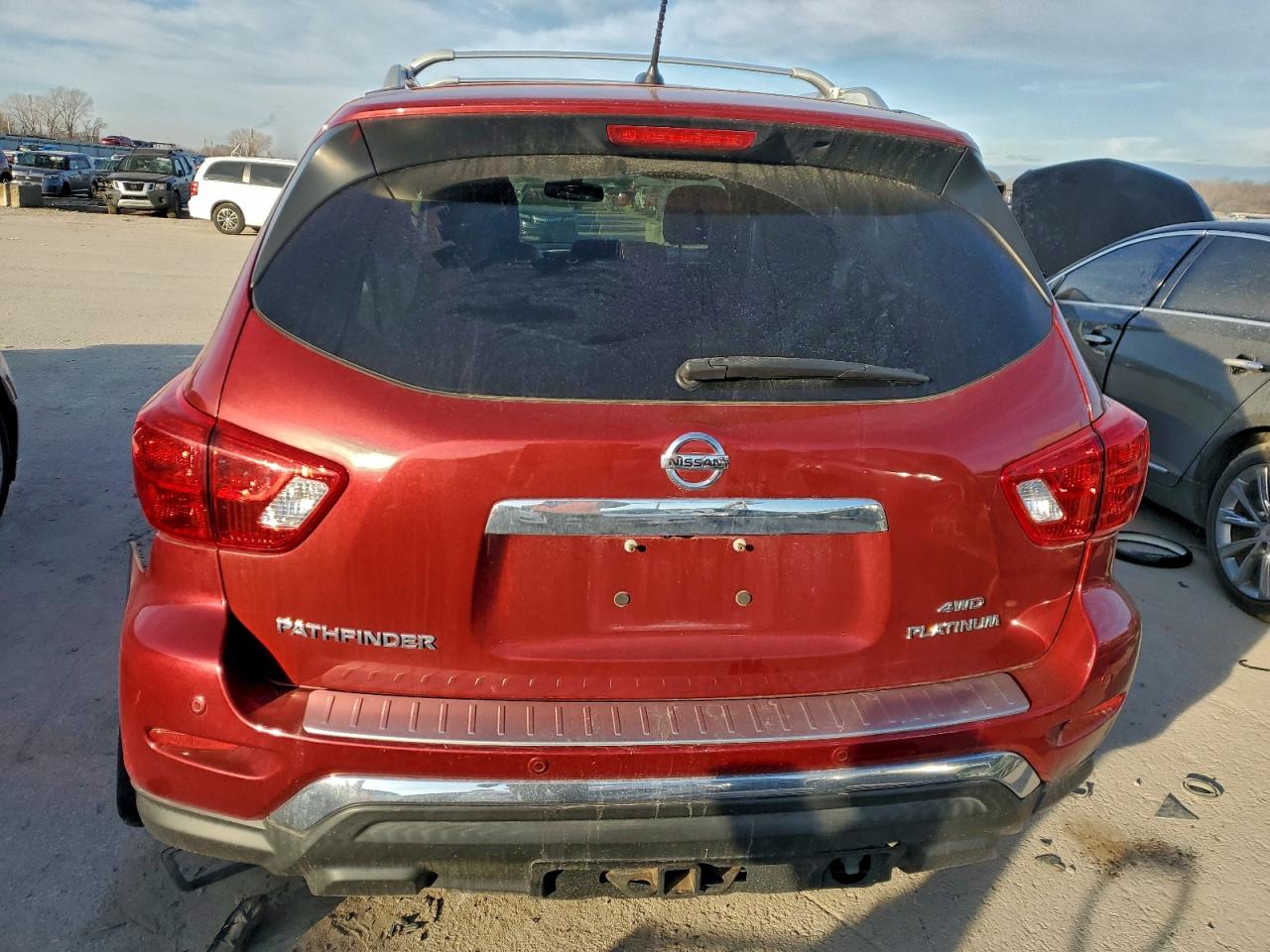 2017 NISSAN PATHFINDER S photo 6