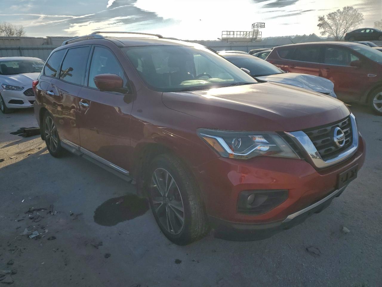 2017 NISSAN PATHFINDER S photo 4