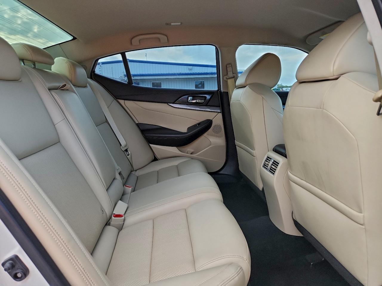 2017 NISSAN MAXIMA 3.5S photo 10