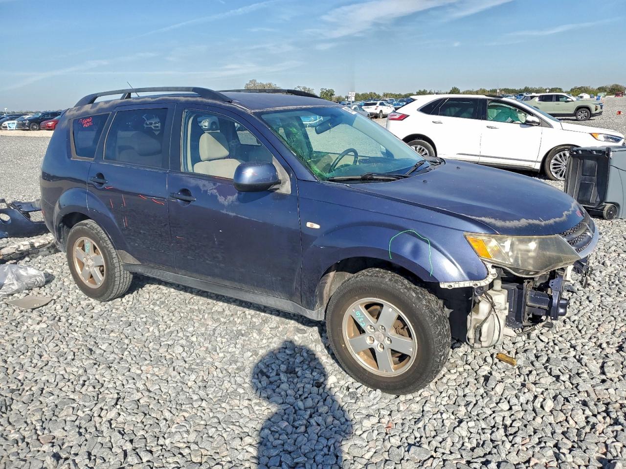 2007 MITSUBISHI OUTLANDER ES photo 4