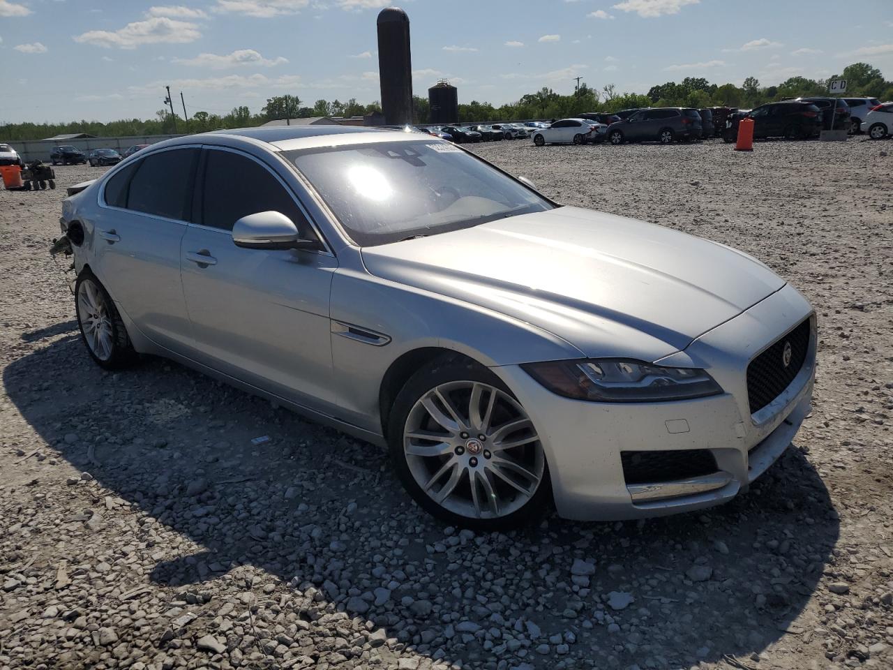 2016 JAGUAR XF PRESTIGE photo 7