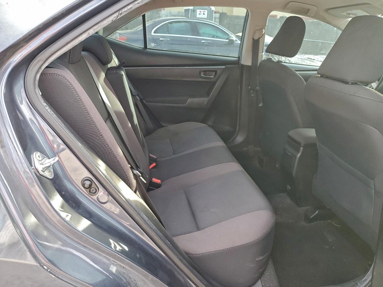 2017 TOYOTA COROLLA L photo 10
