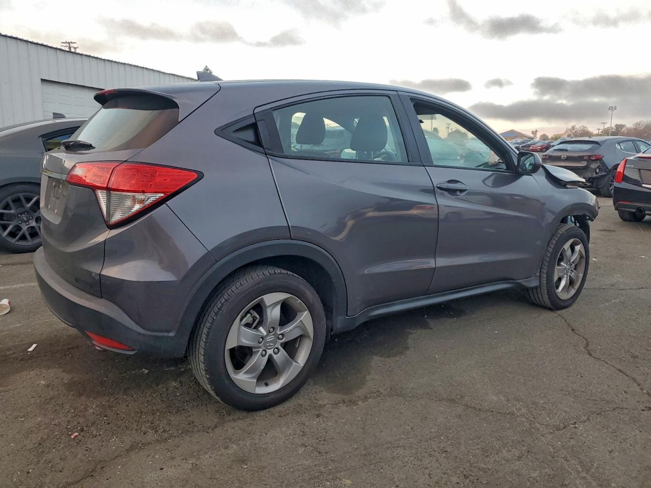 2019 HONDA HR-V LX photo 3