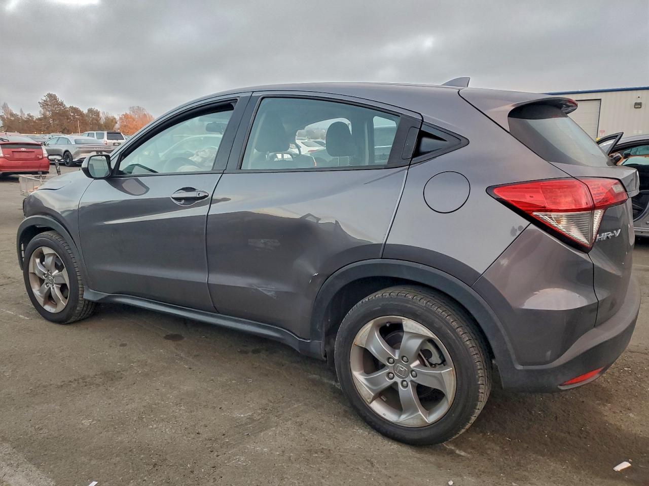 2019 HONDA HR-V LX photo 2