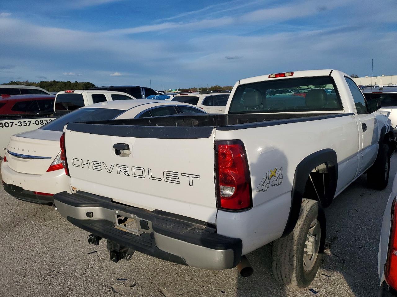 2006 CHEVROLET SILVERADO K3500 photo 3