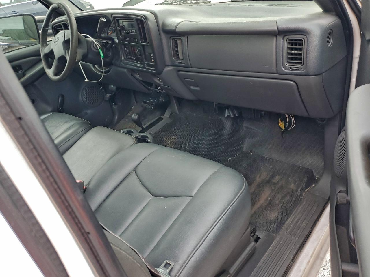 2006 CHEVROLET SILVERADO K3500 photo 8