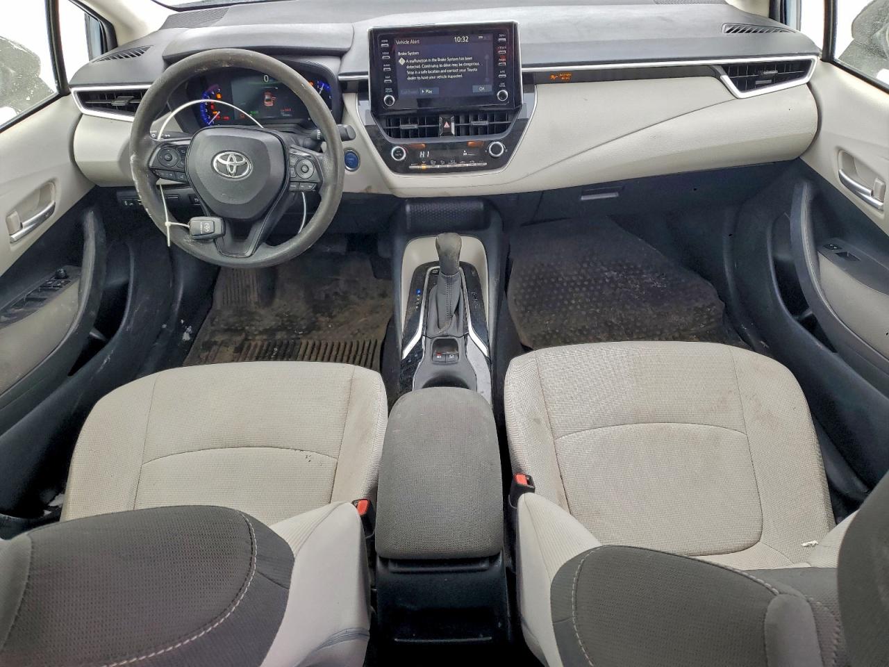 2020 TOYOTA COROLLA LE photo 8