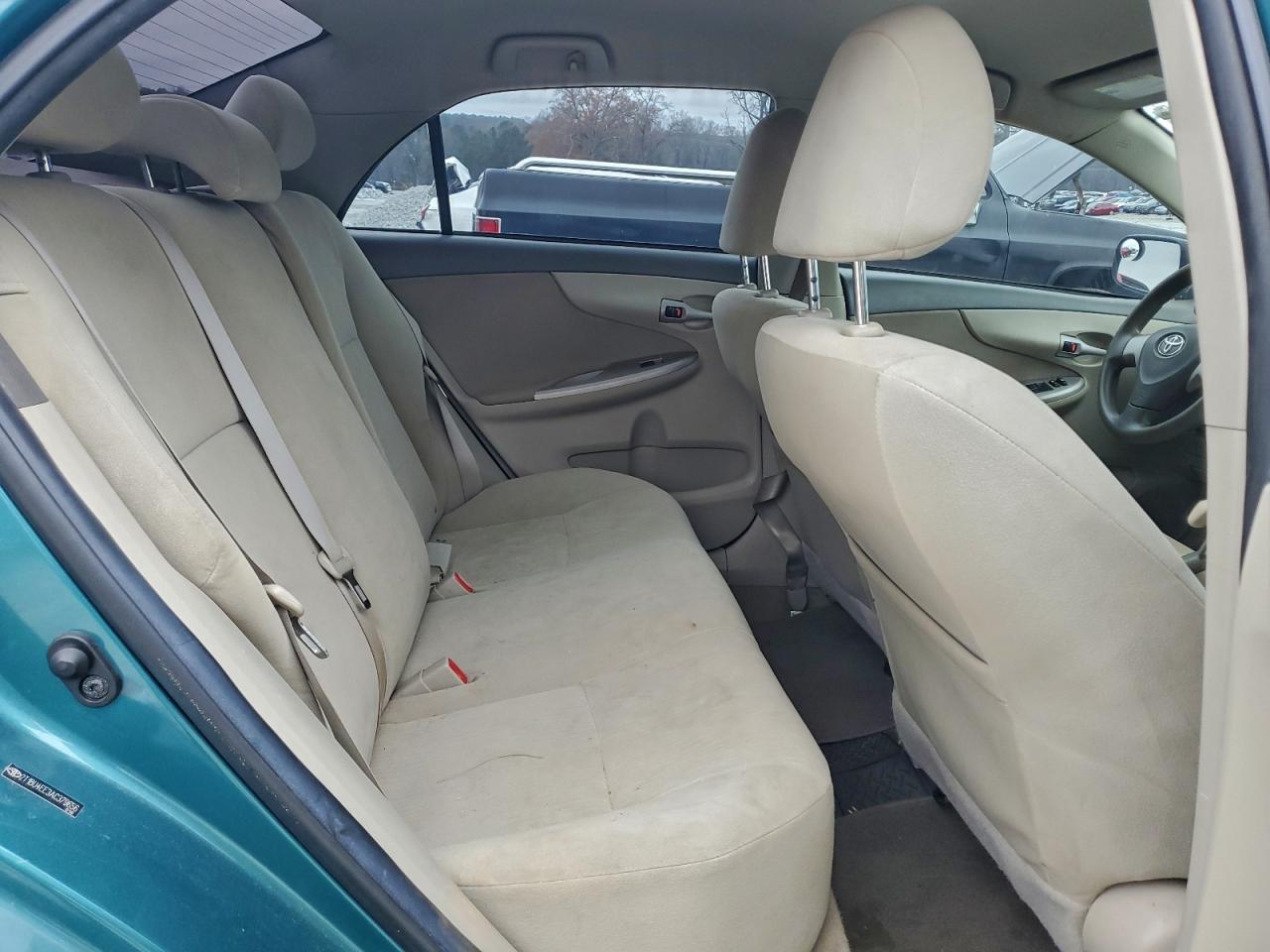 2010 TOYOTA COROLLA BASE photo 9