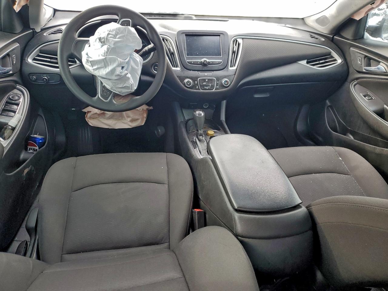 2018 CHEVROLET MALIBU LS photo 8