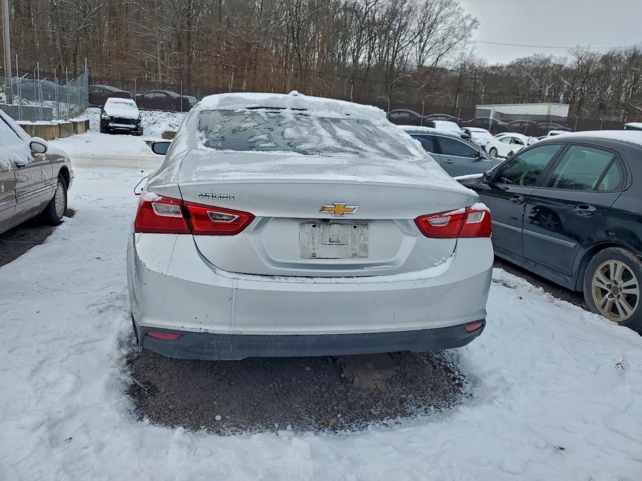 2018 CHEVROLET MALIBU LS photo 6