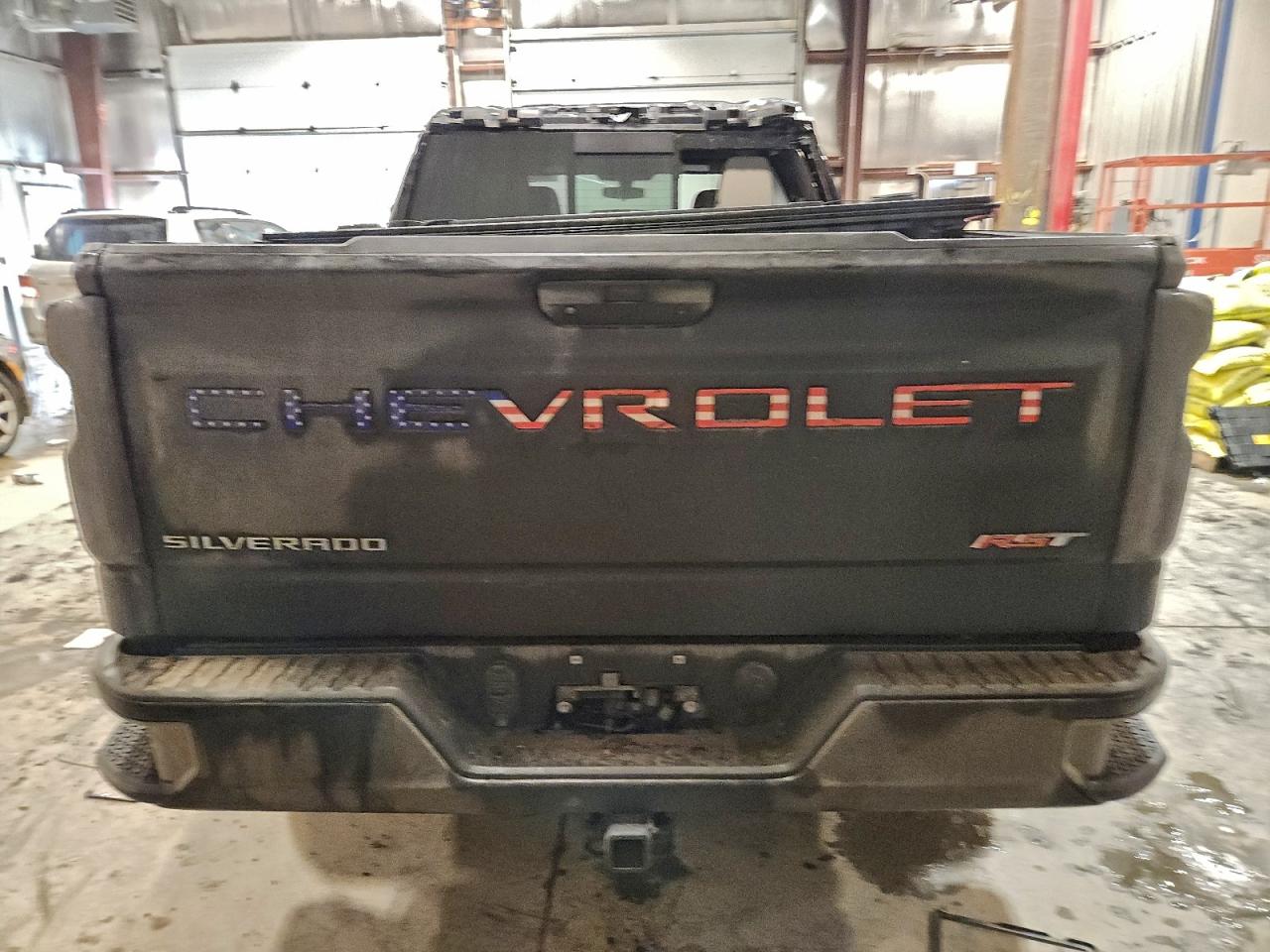 2019 CHEVROLET SILVERADO K1500 RST photo 6