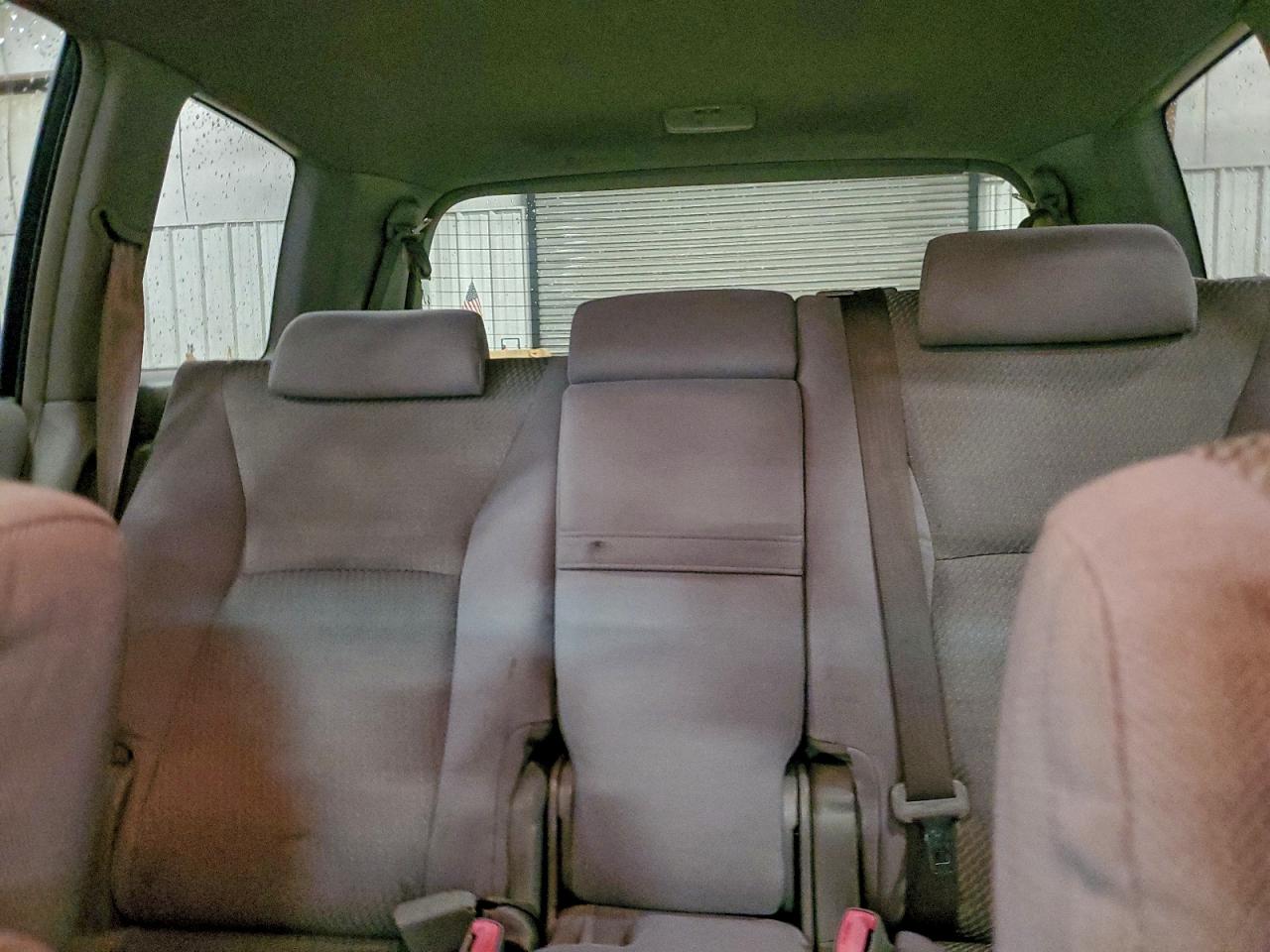 2005 TOYOTA HIGHLANDER BASE photo 19