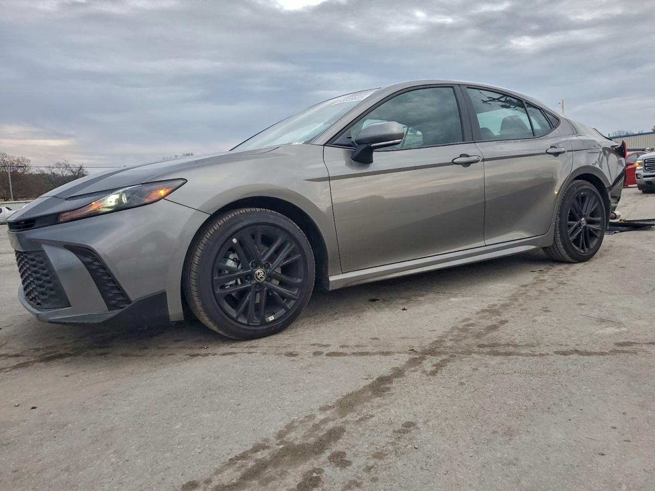 2025 TOYOTA CAMRY