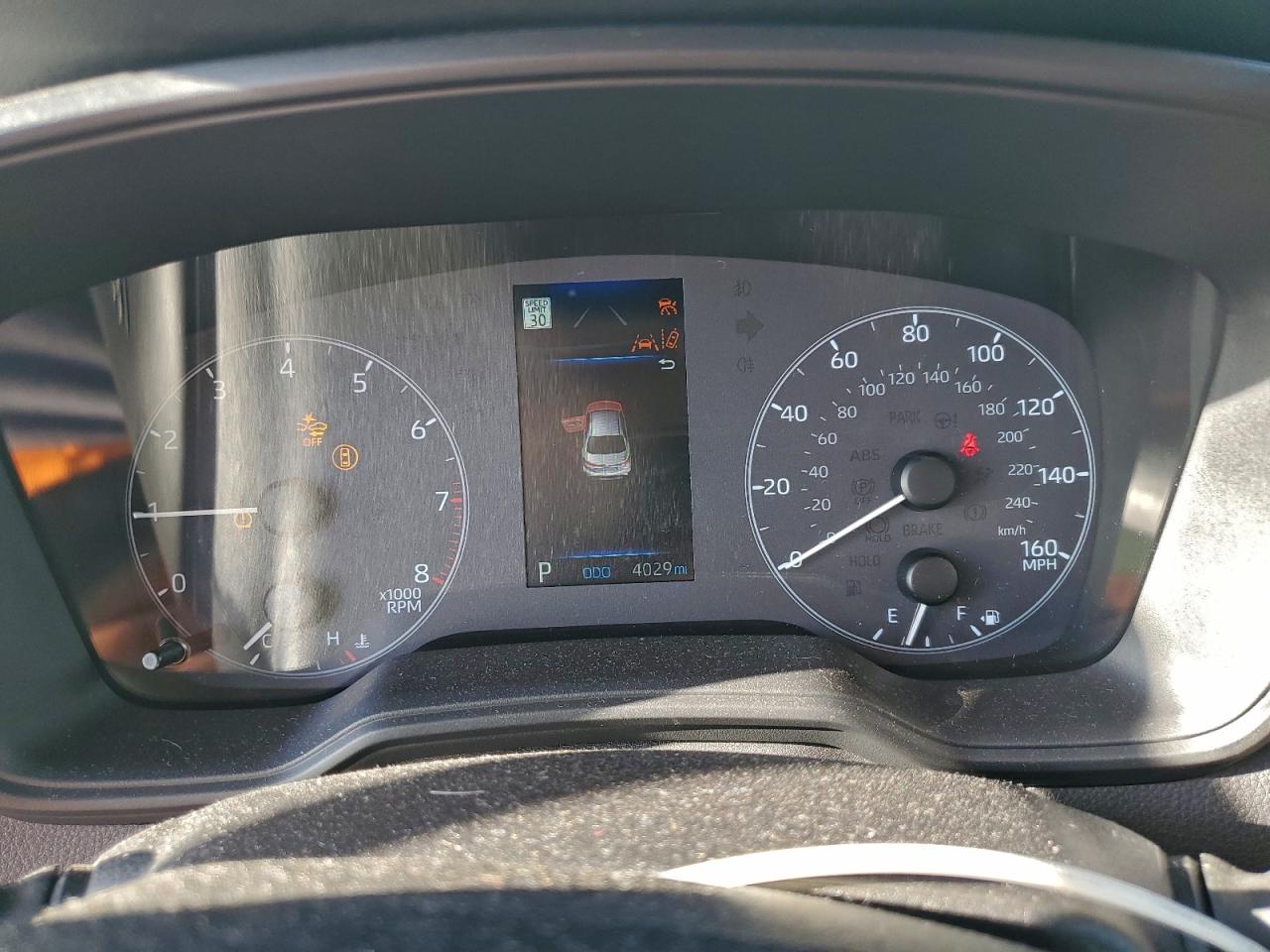2025 TOYOTA COROLLA LE photo 9