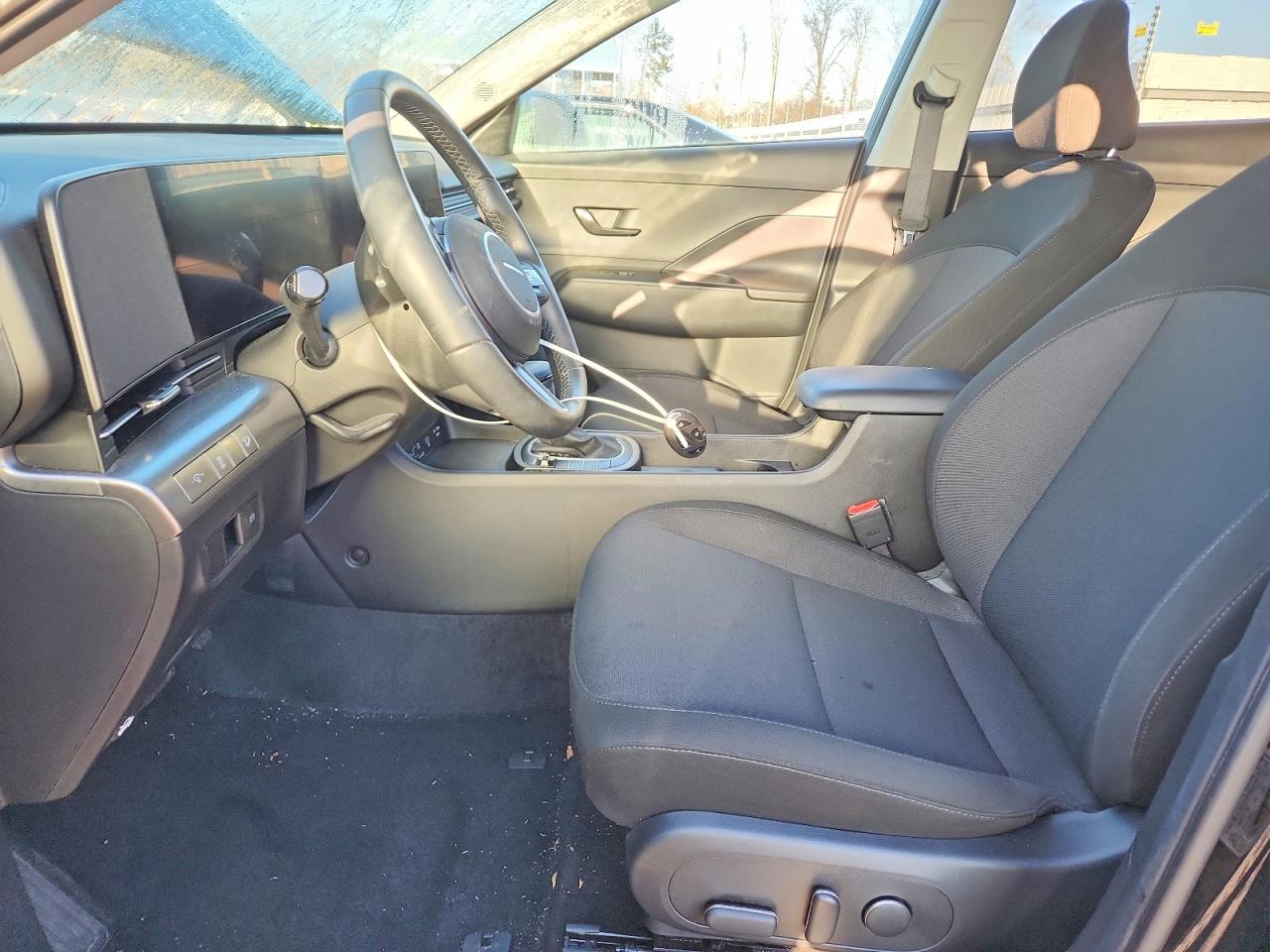 2025 HYUNDAI KONA SEL photo 13