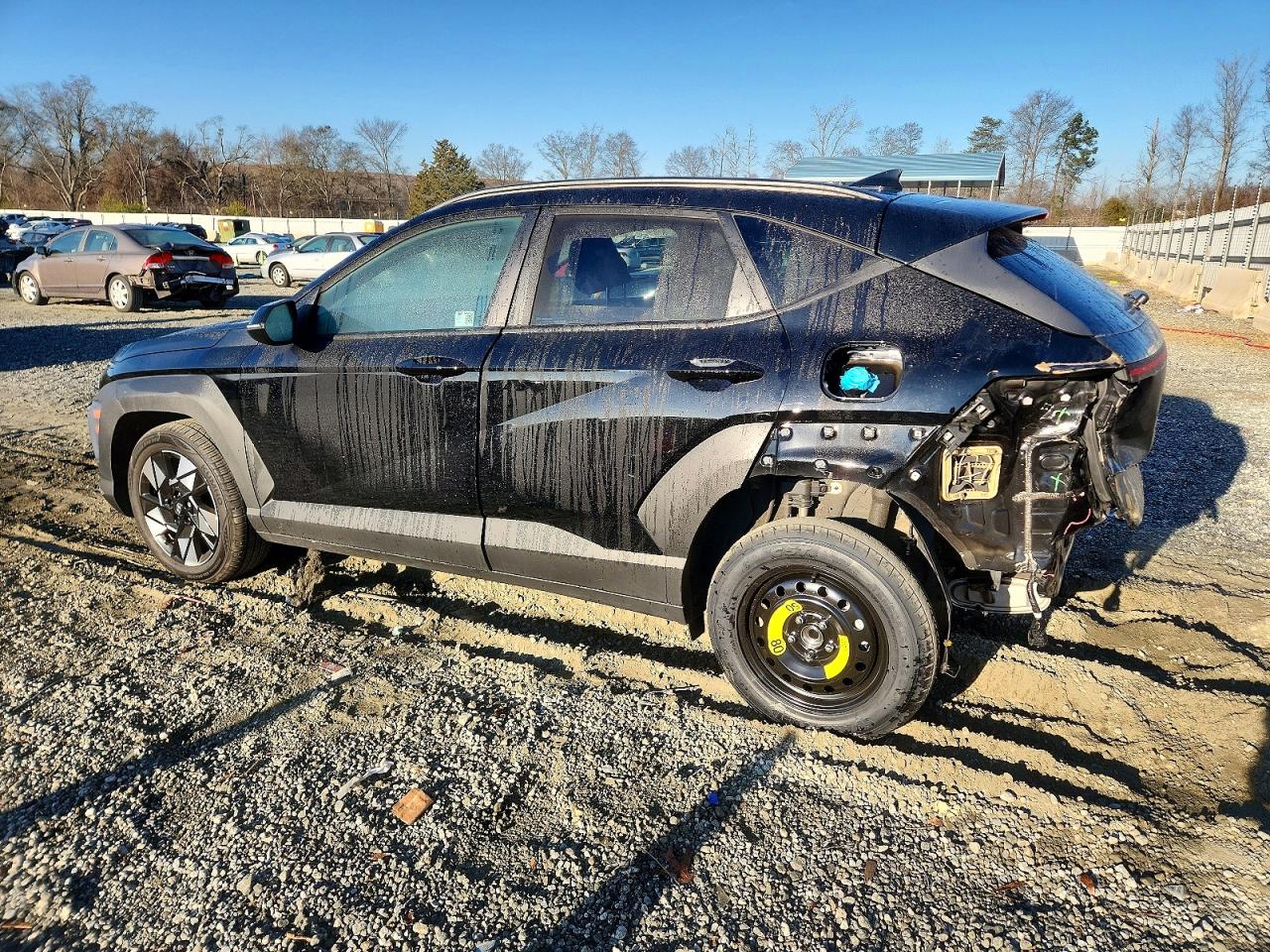 2025 HYUNDAI KONA SEL photo 3
