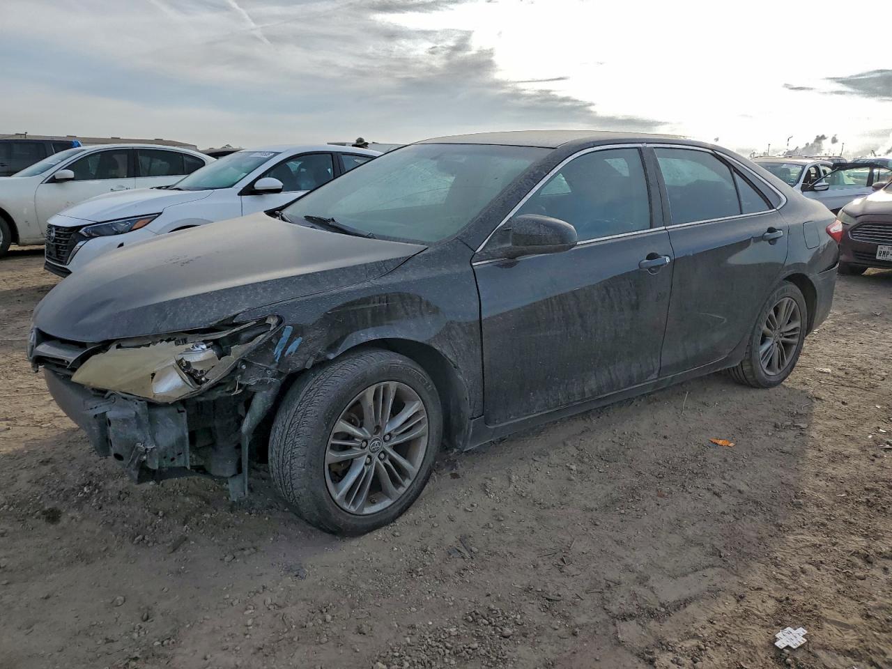 2015 TOYOTA CAMRY