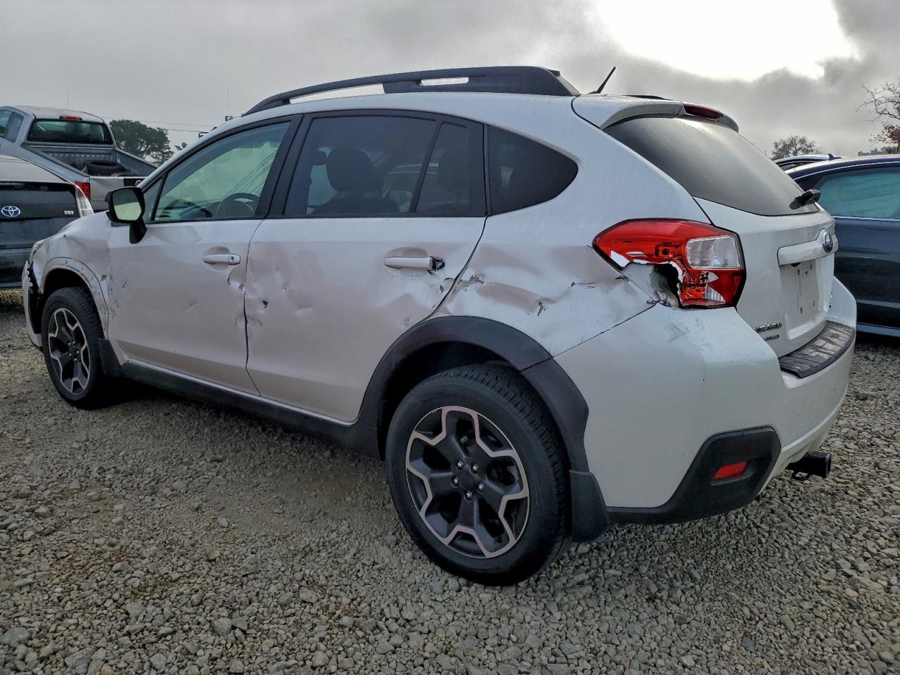 2013 SUBARU XV CROSSTREK 2.0 LIMITED photo 2