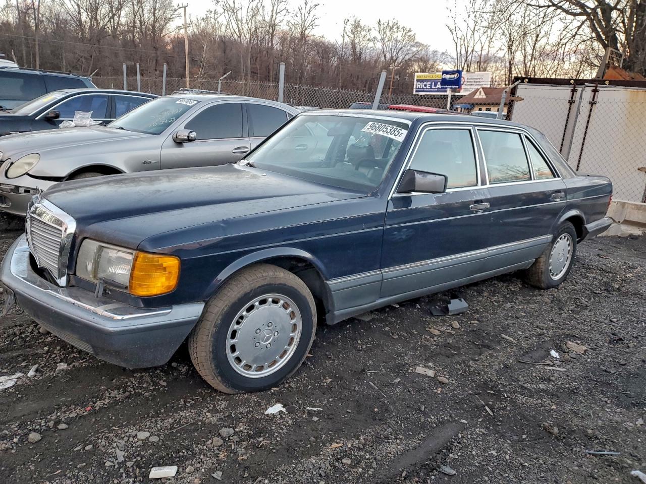 1986 MERCEDES-BENZ 300 SDL — FRONT END damage — photo 1