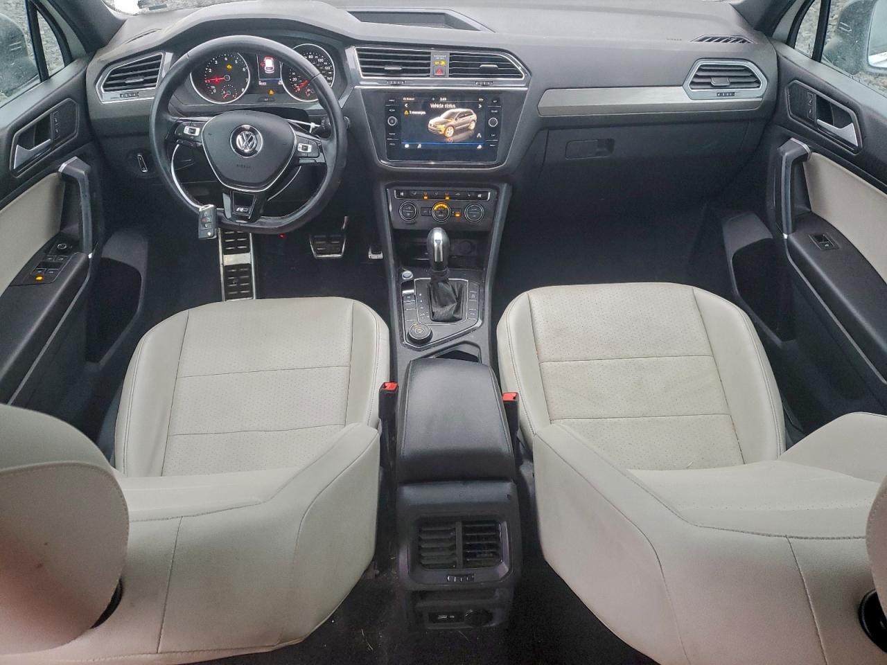 2020 VOLKSWAGEN TIGUAN SE photo 8