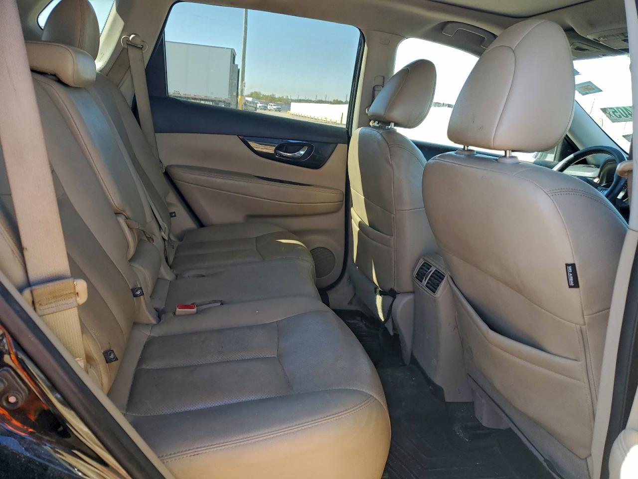 2017 NISSAN ROGUE SV photo 10