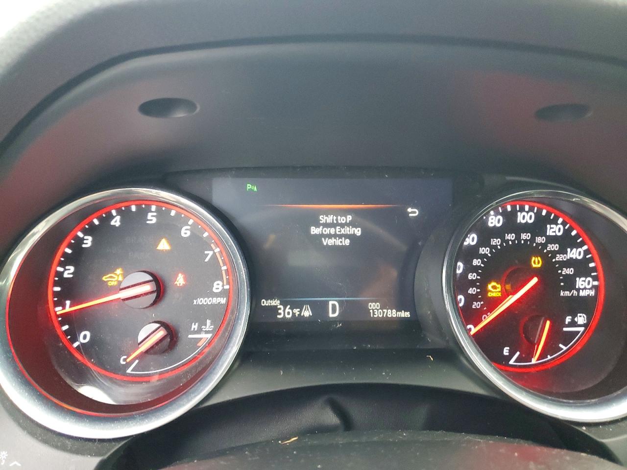 2018 TOYOTA CAMRY XSE photo 17