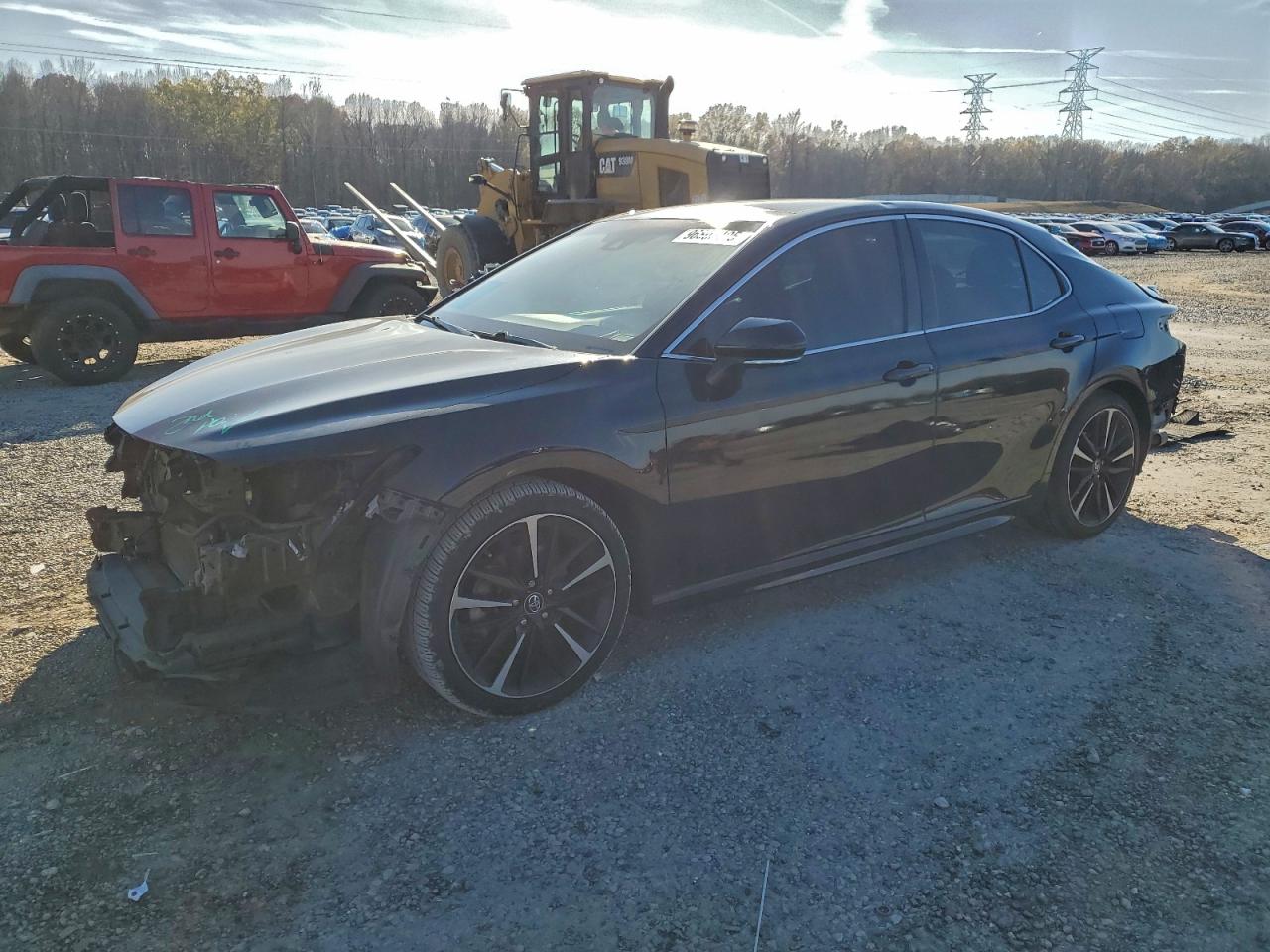 2018 TOYOTA CAMRY
