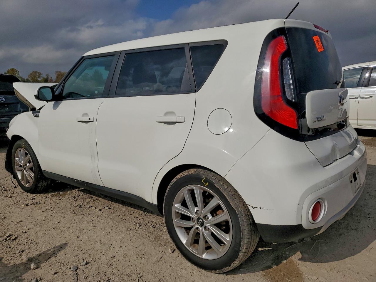 2018 KIA SOUL + photo 2