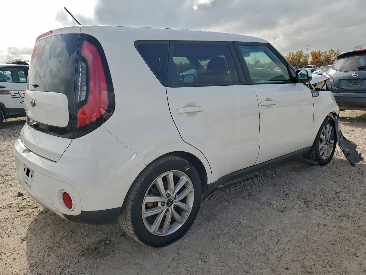 2018 KIA SOUL + photo 3