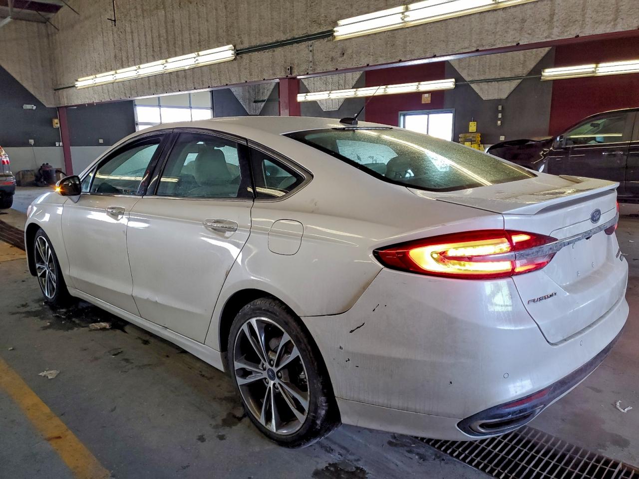 2017 FORD FUSION TITANIUM photo 2