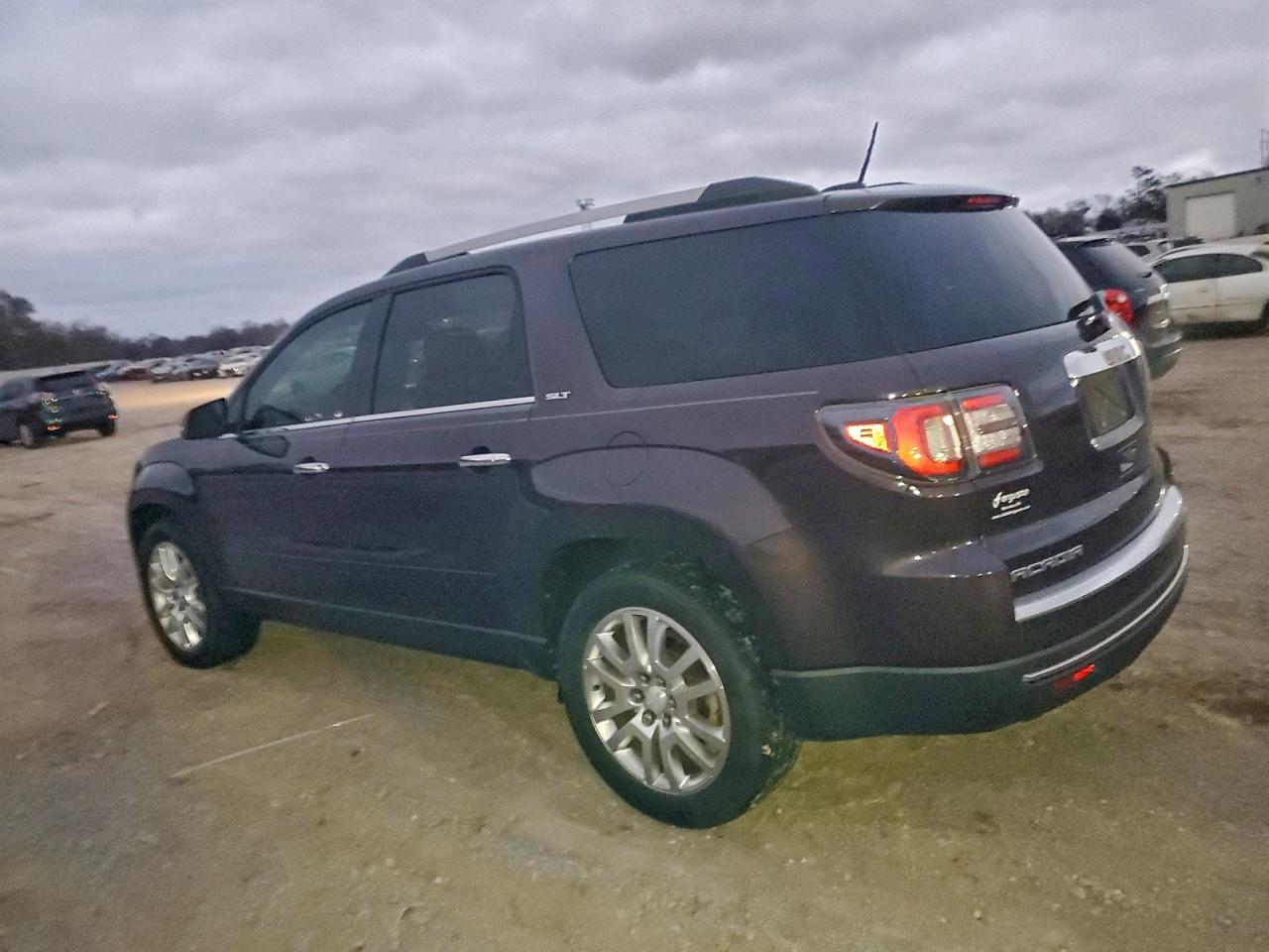 2016 GMC ACADIA SLT-1 photo 2