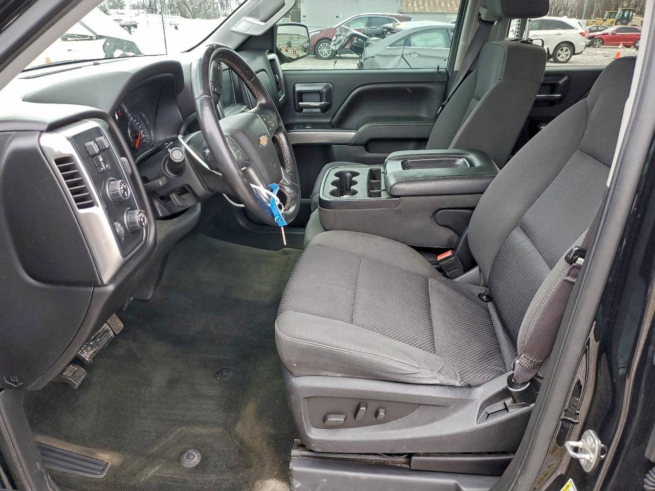 2016 CHEVROLET SILVERADO K1500 LT photo 7