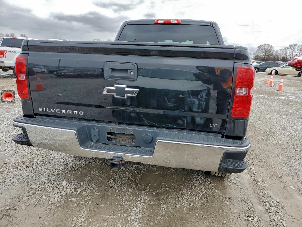 2016 CHEVROLET SILVERADO K1500 LT photo 6