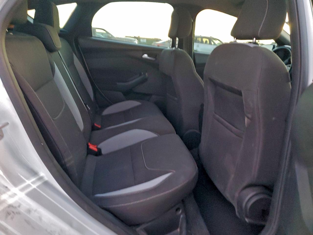 2018 FORD FOCUS ST photo 10