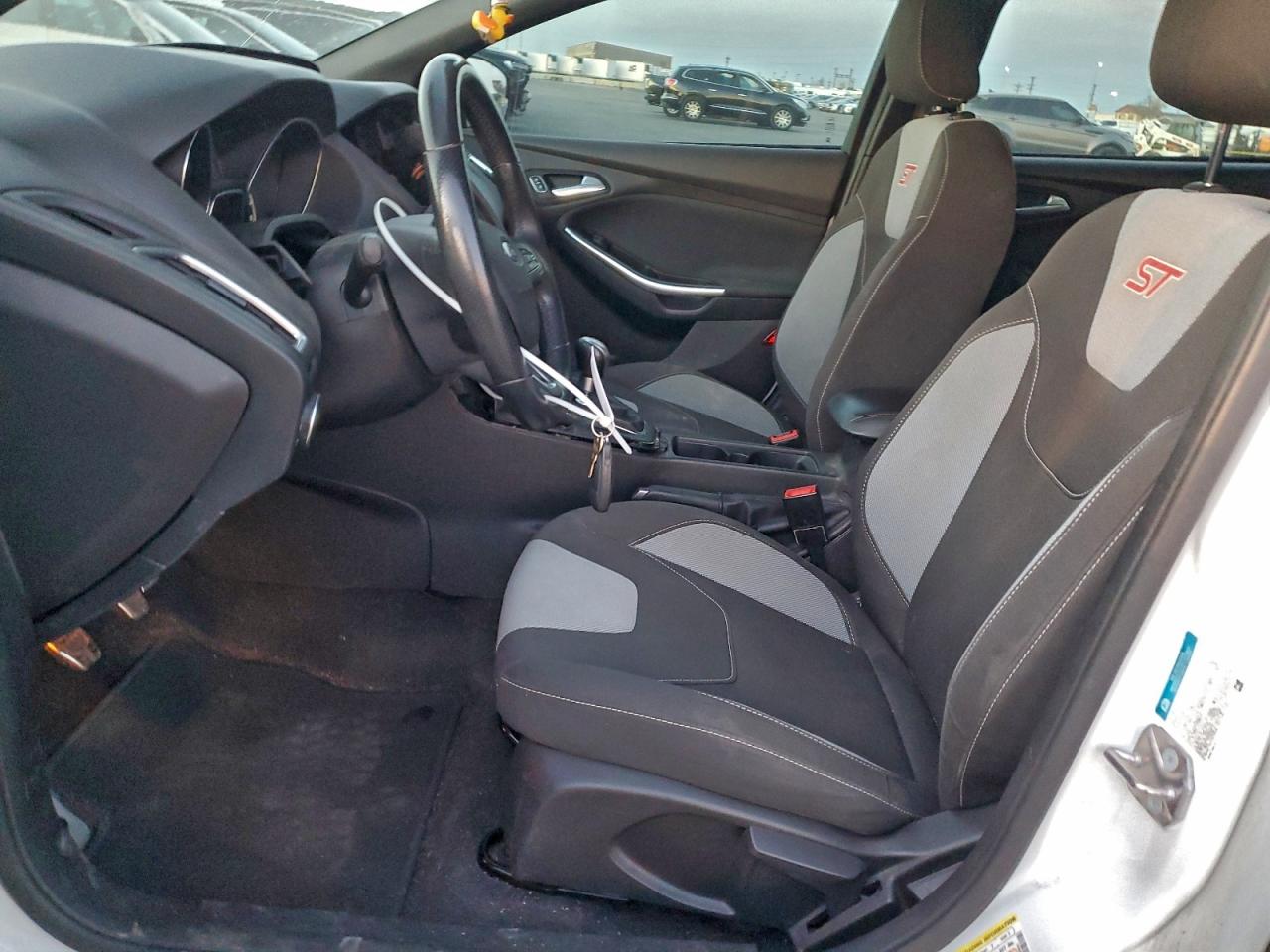 2018 FORD FOCUS ST photo 7