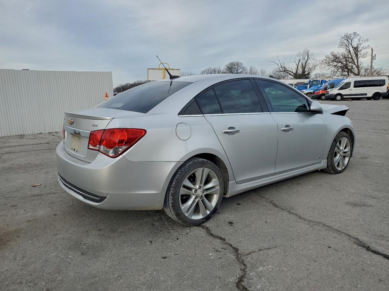 2014 CHEVROLET CRUZE LTZ photo 3