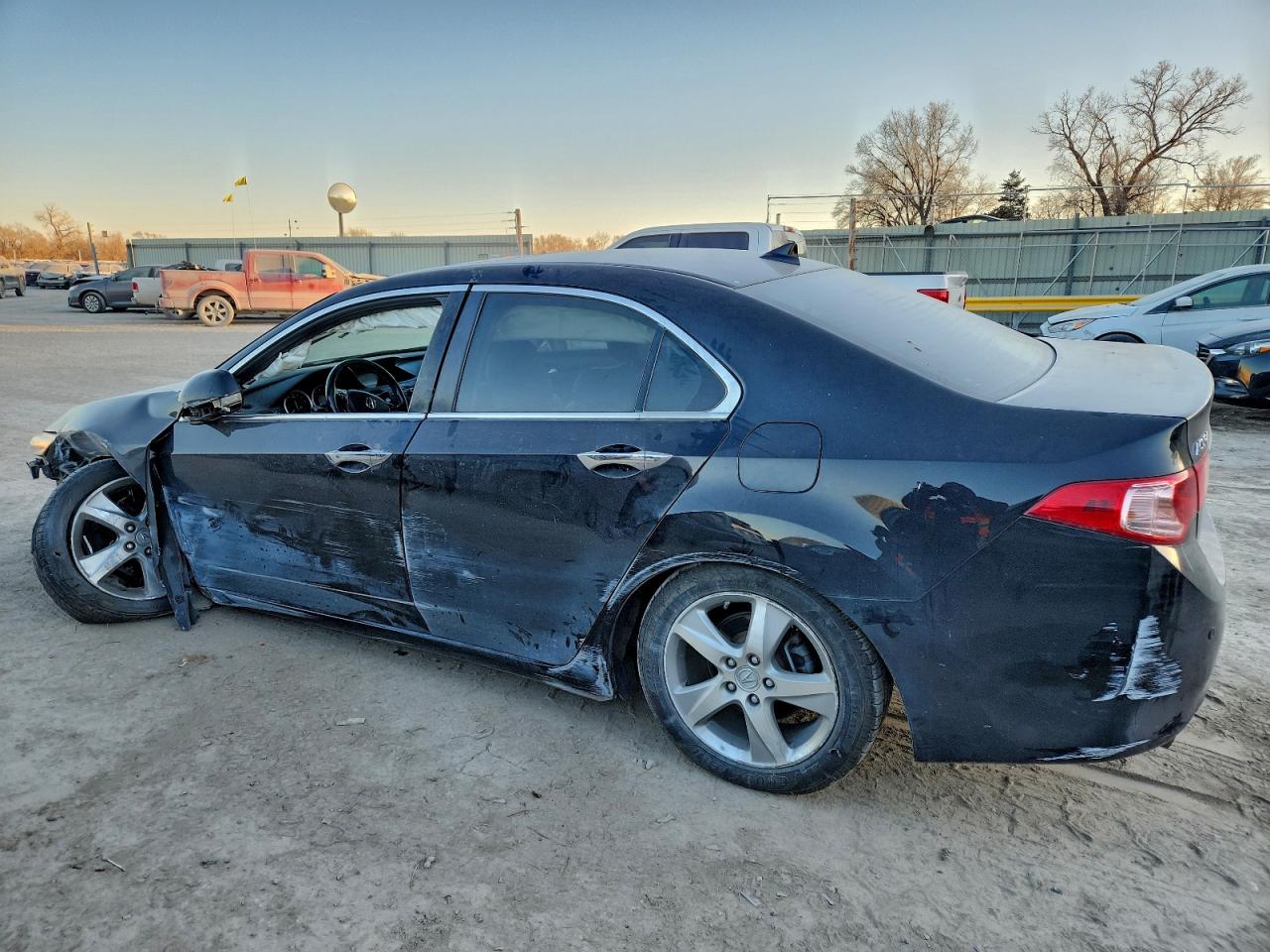 2014 ACURA TSX photo 2