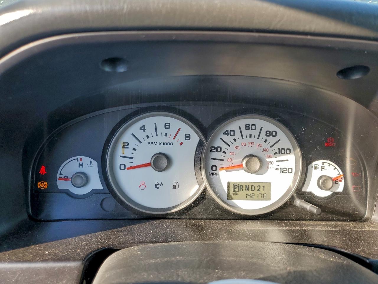 2006 FORD ESCAPE XLT photo 9