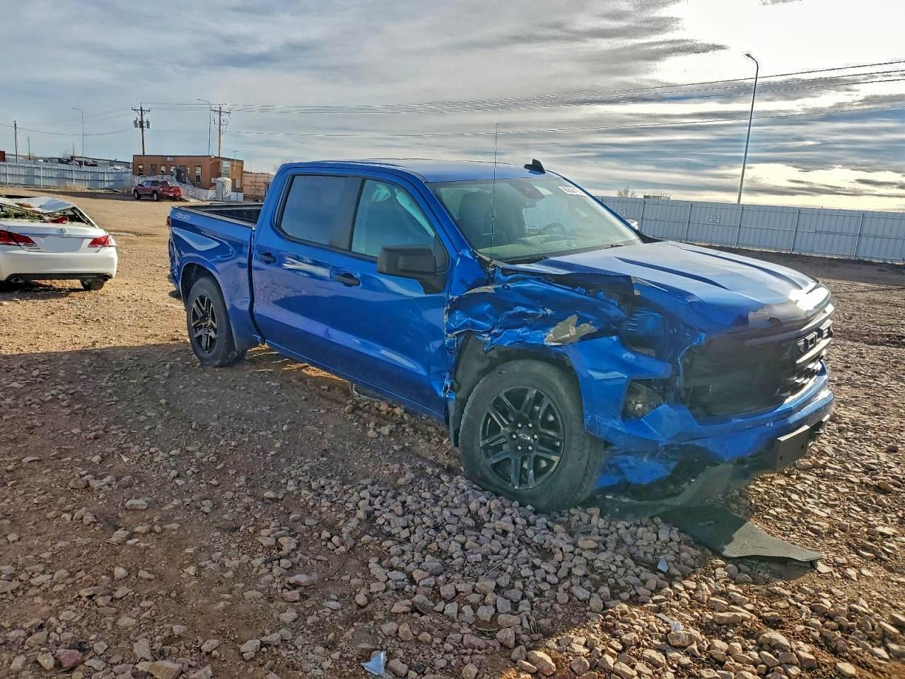 2023 CHEVROLET SILVERADO K1500 CUSTOM photo 4