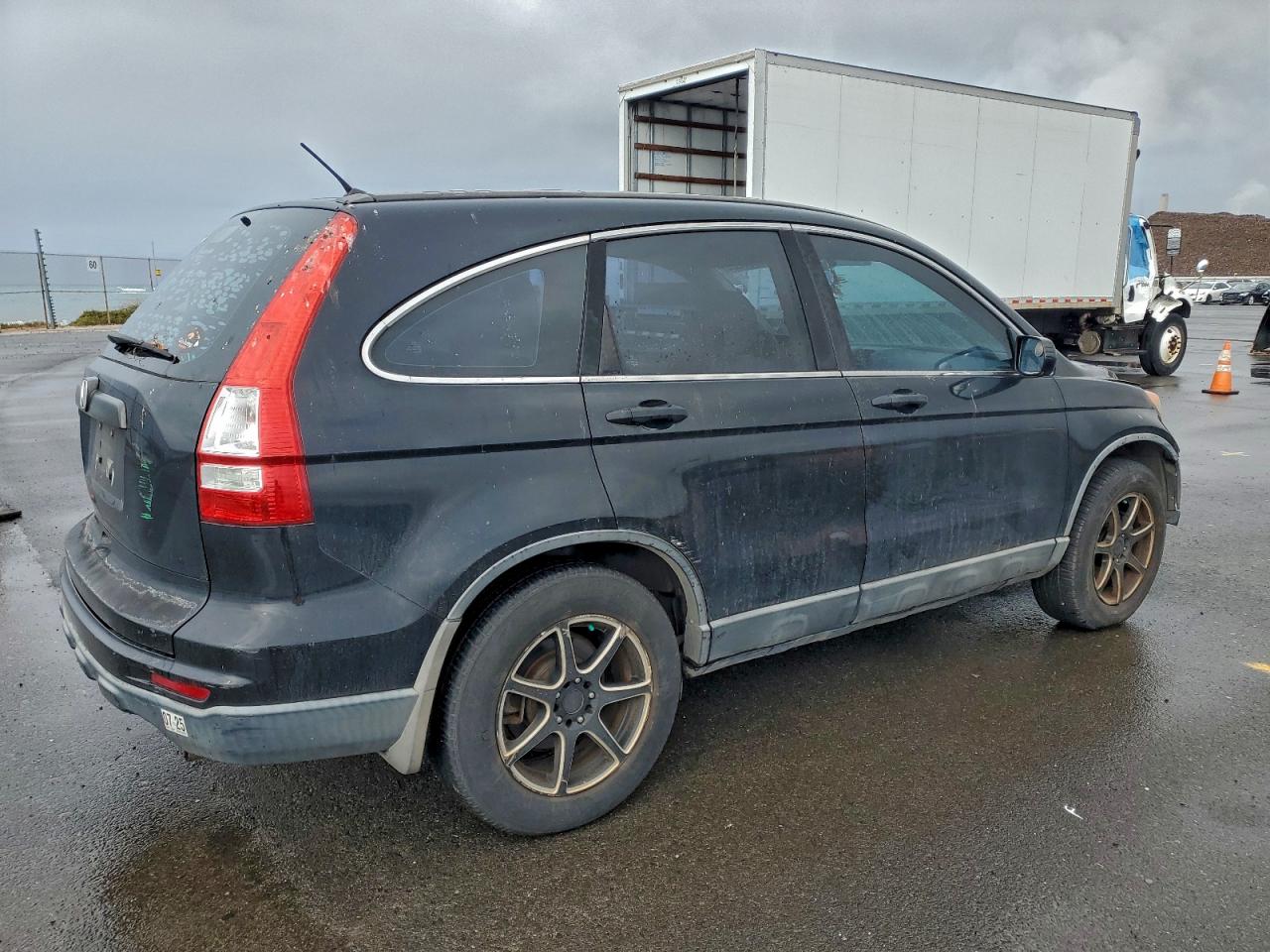 2010 HONDA CR-V LX photo 3