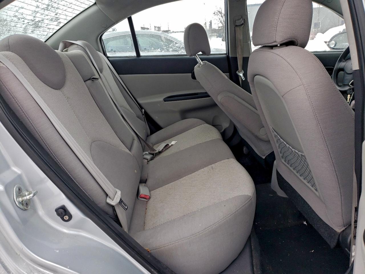 2009 HYUNDAI ACCENT GLS photo 10