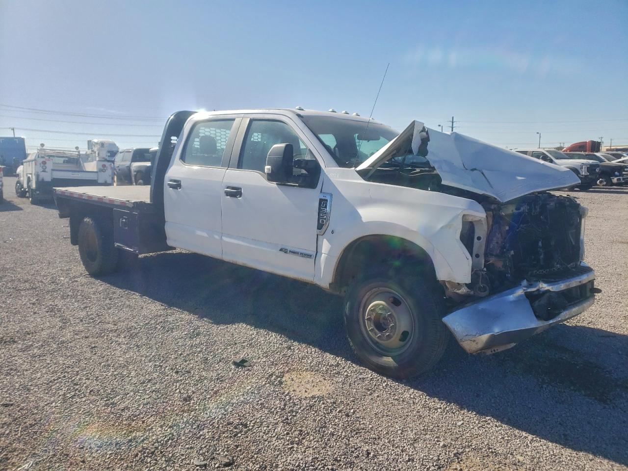 2020 FORD F350 SUPER DUTY FLATBED TRUCK photo 4