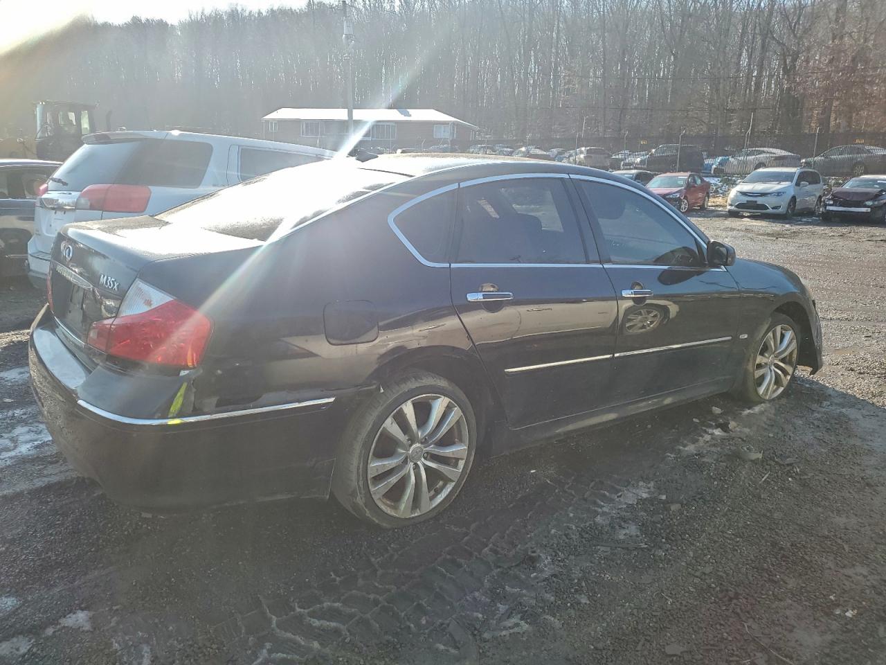 2010 INFINITI M35 BASE photo 3