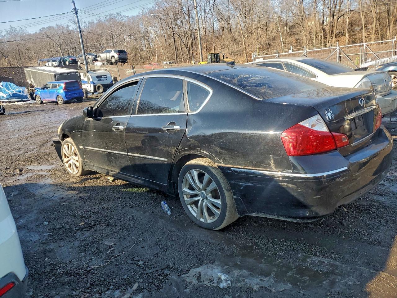 2010 INFINITI M35 BASE photo 2