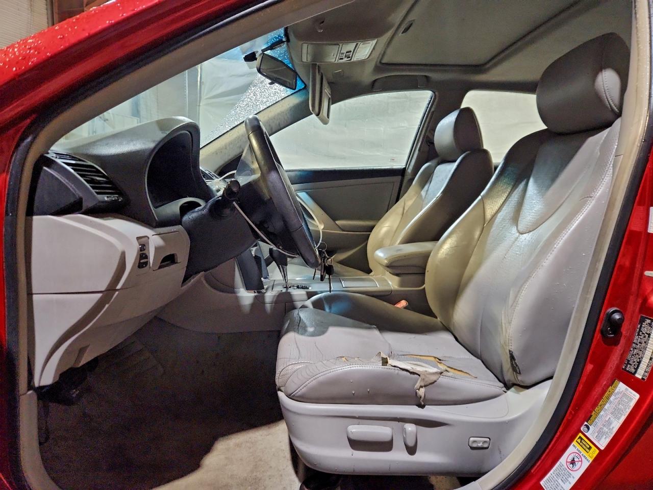 2007 TOYOTA CAMRY LE photo 7