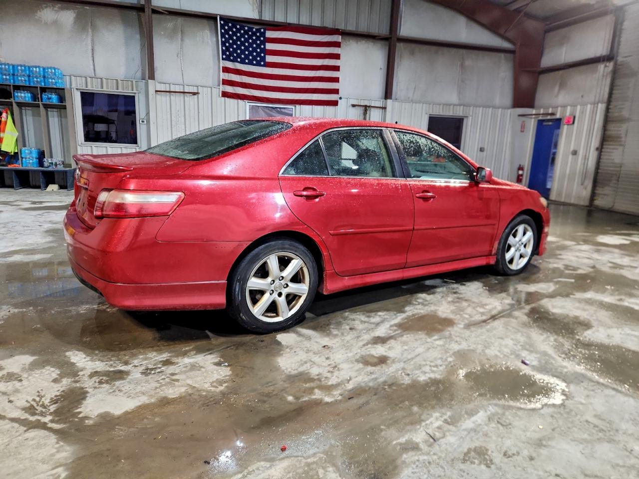 2007 TOYOTA CAMRY LE photo 3