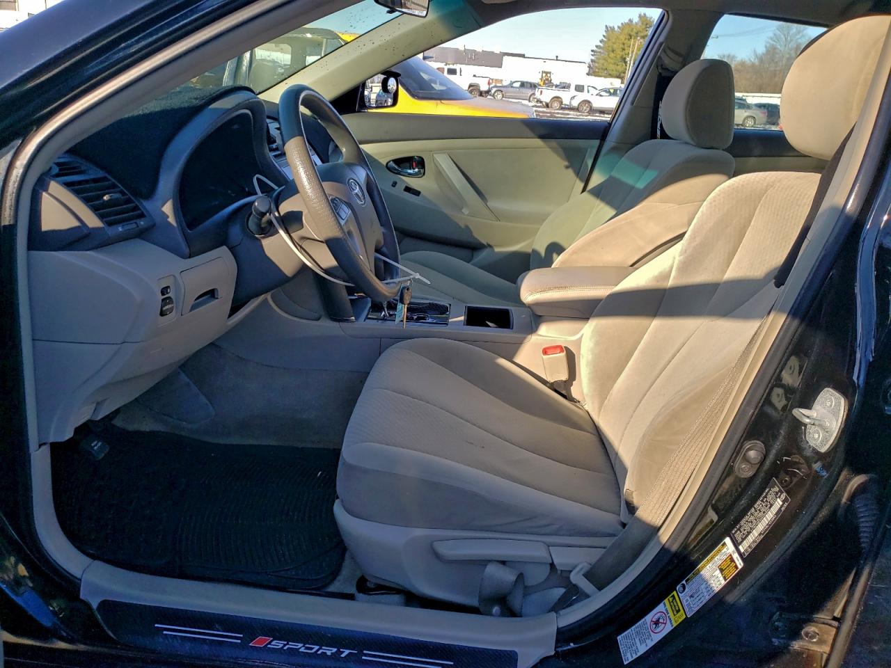 2009 TOYOTA CAMRY BASE photo 7