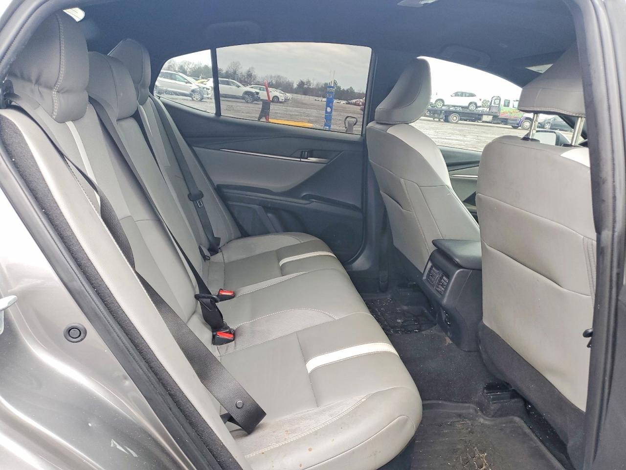 2025 TOYOTA CAMRY XSE photo 10