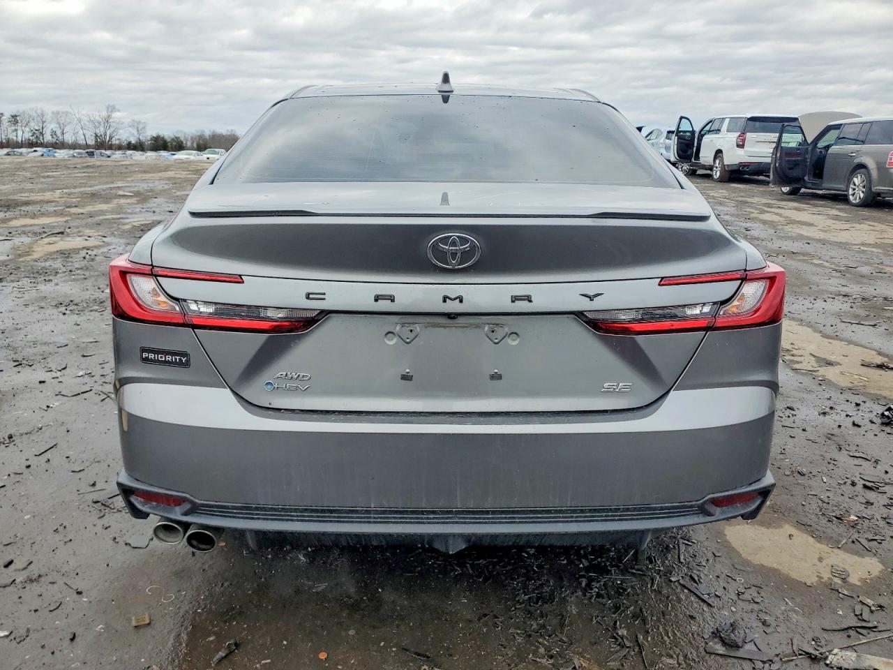 2025 TOYOTA CAMRY XSE photo 6
